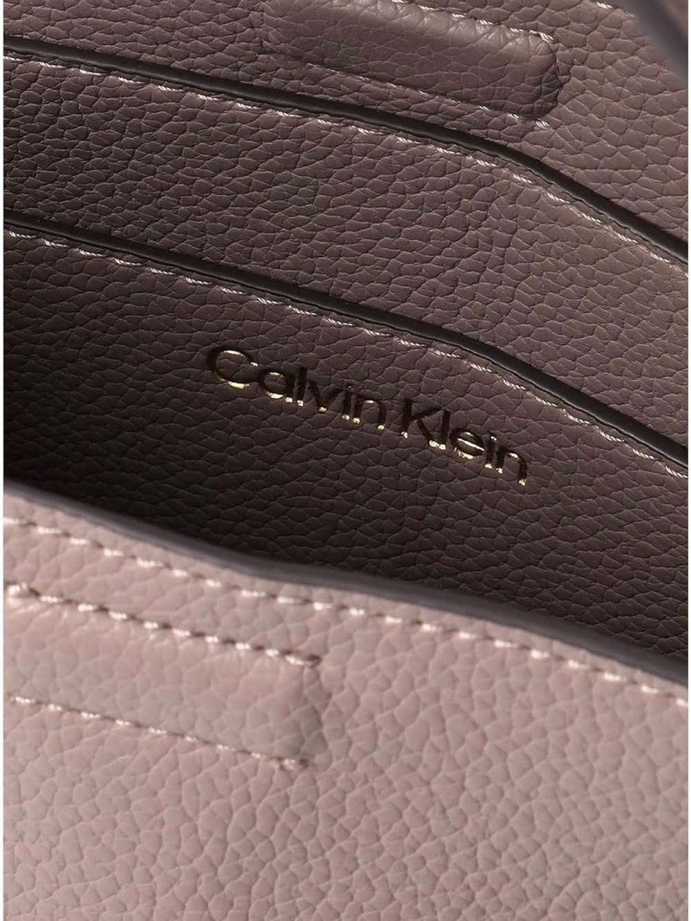 Calvin Klein Pebbled Leather Shoulder Tote in Mauve Taupe with Matching Pouch - Picture 4 of 6